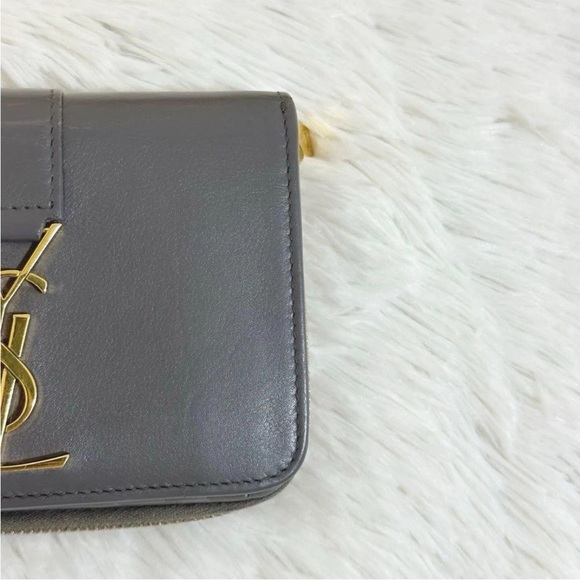 Yves Saint Laurent Gray Wallet with Gold Logo - Picture 3 of 13